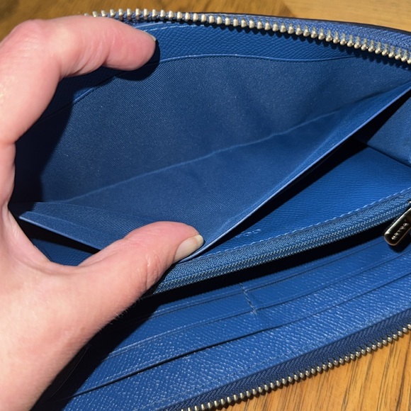 HTF COLOR COACH ACCORDION ZIP WALLET - Picture 11 of 13